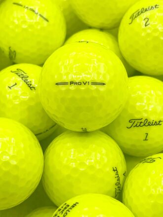 Titleist Pro V1 2024 geel