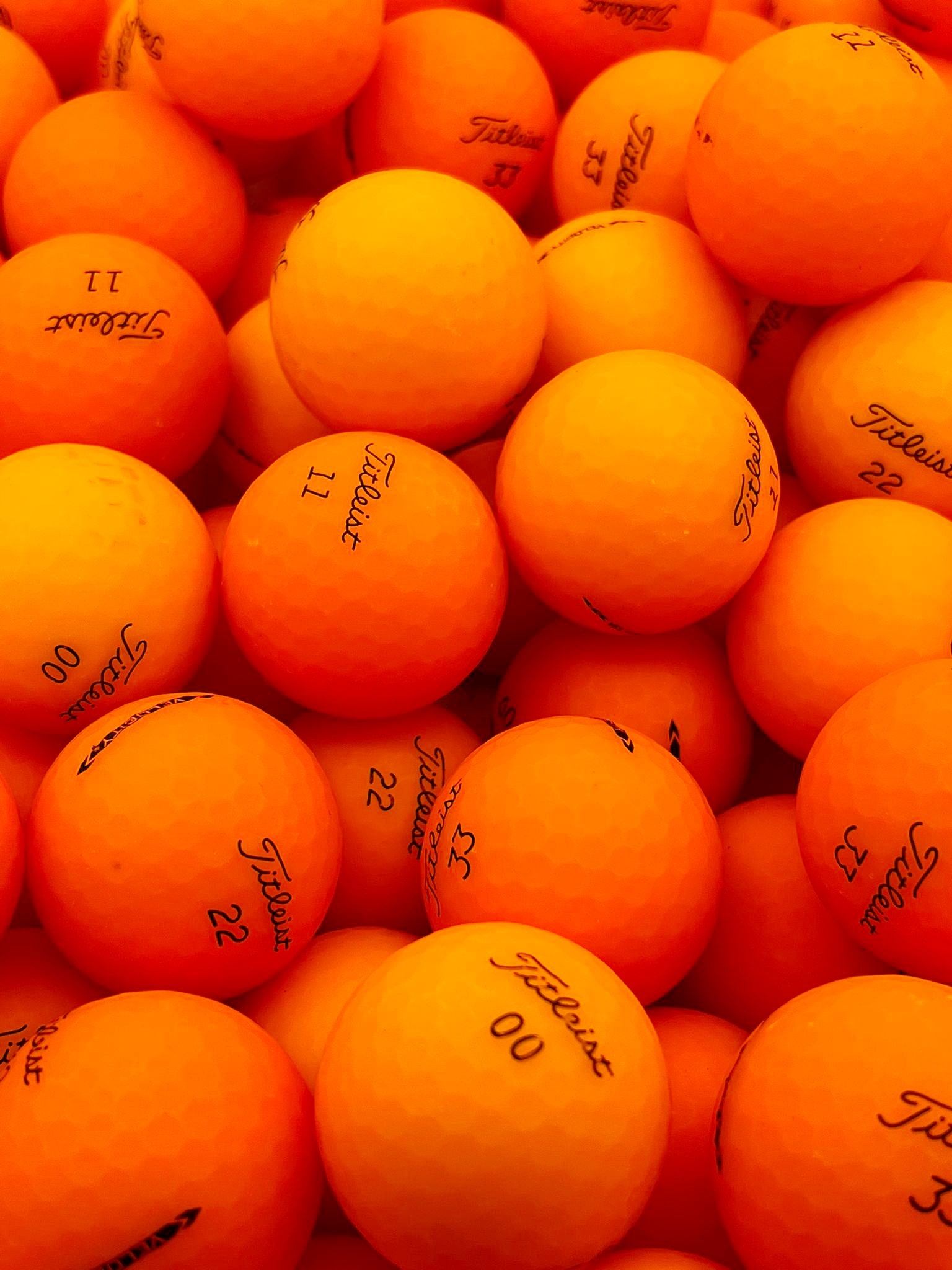 Titleist Velocity matt oranje